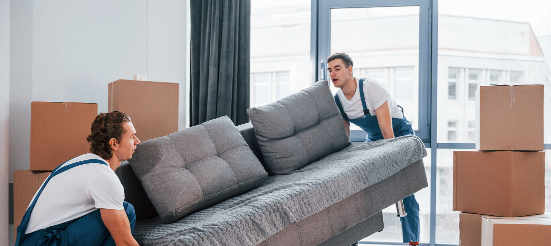 Movers in dubai