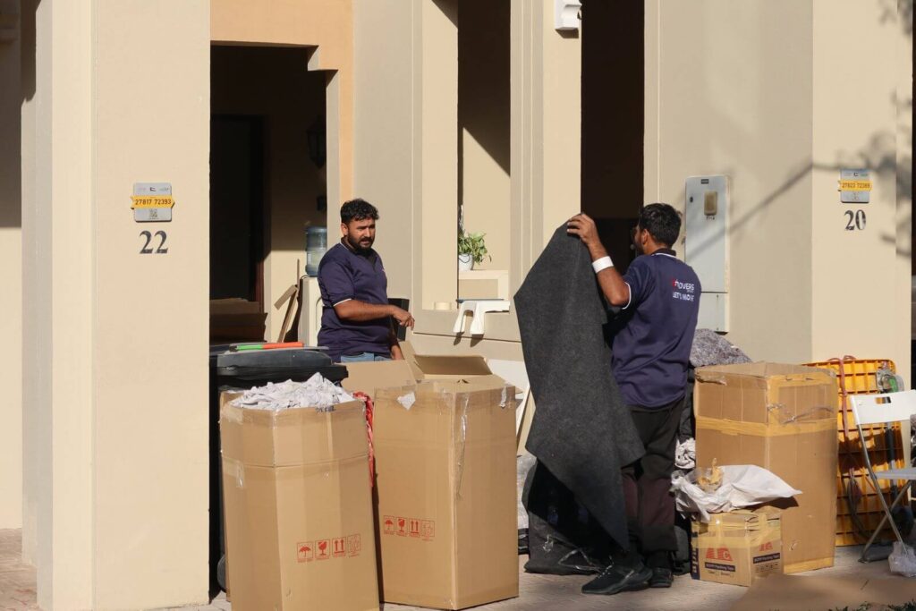 movers in dubai marina